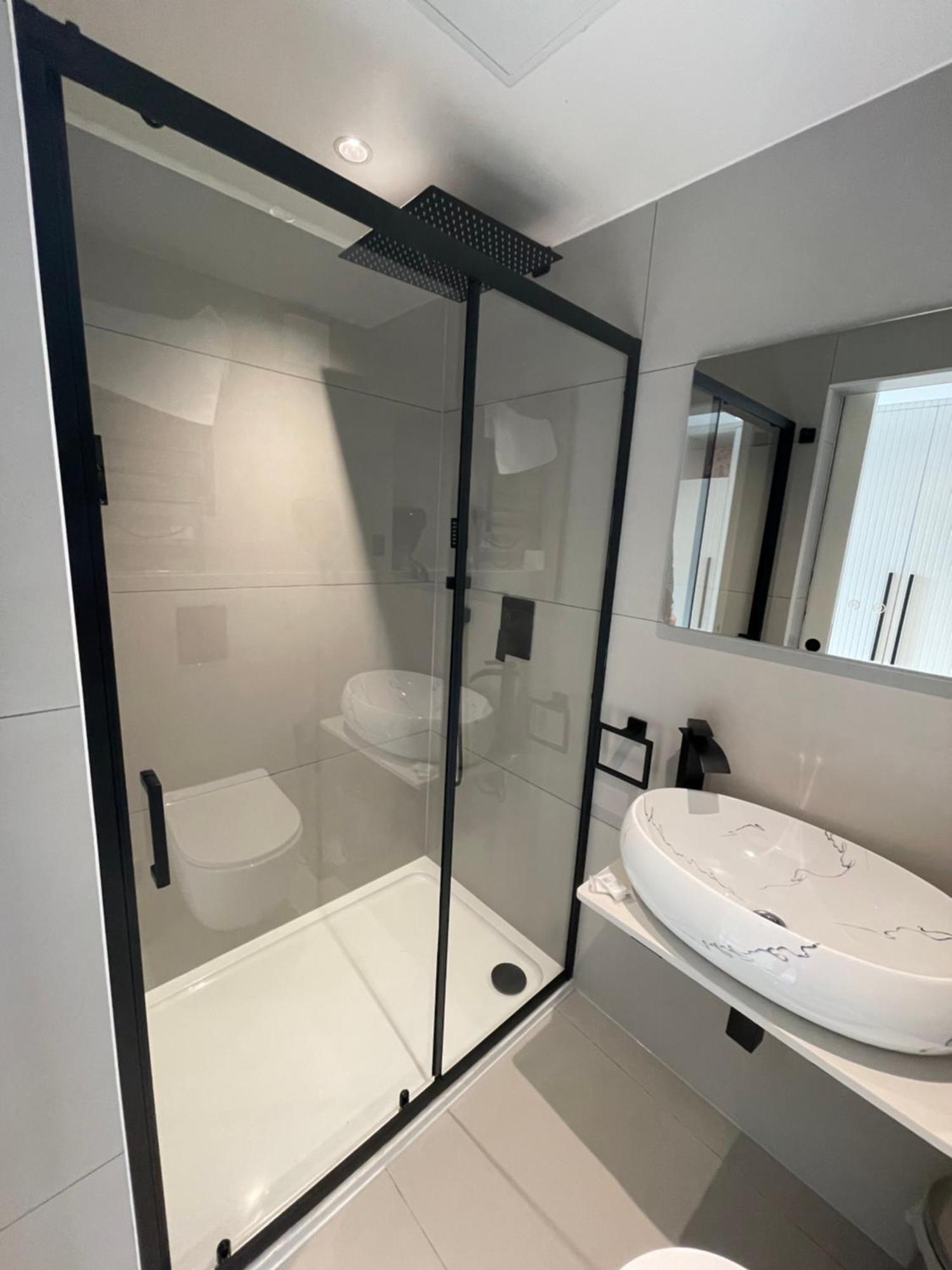 Rosemay Hotel Near London Heathrow Airport Hayes  Eksteriør bilde