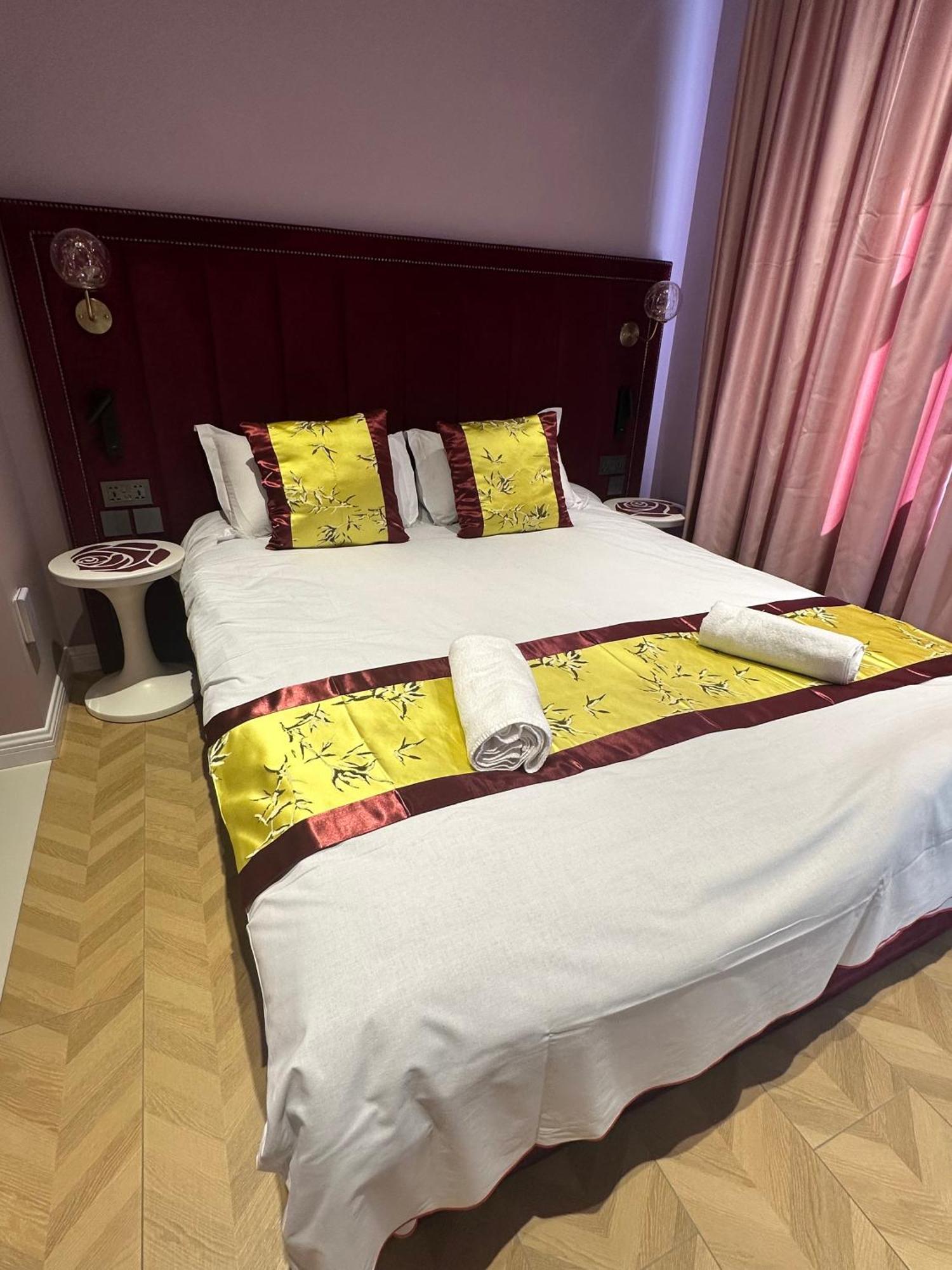 Rosemay Hotel Near London Heathrow Airport Hayes  Eksteriør bilde